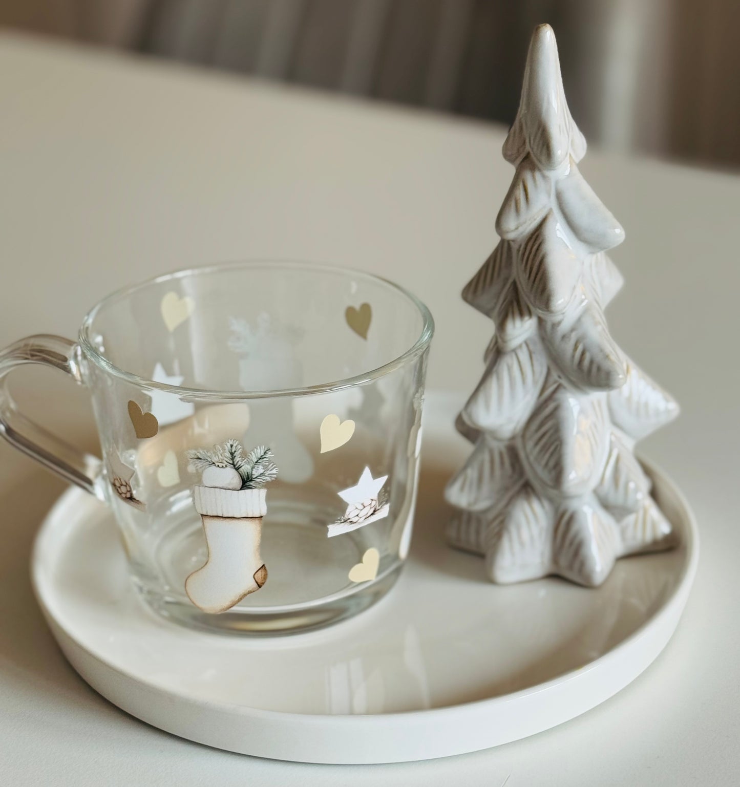 Neutral Stockings and Stars Glass Mug