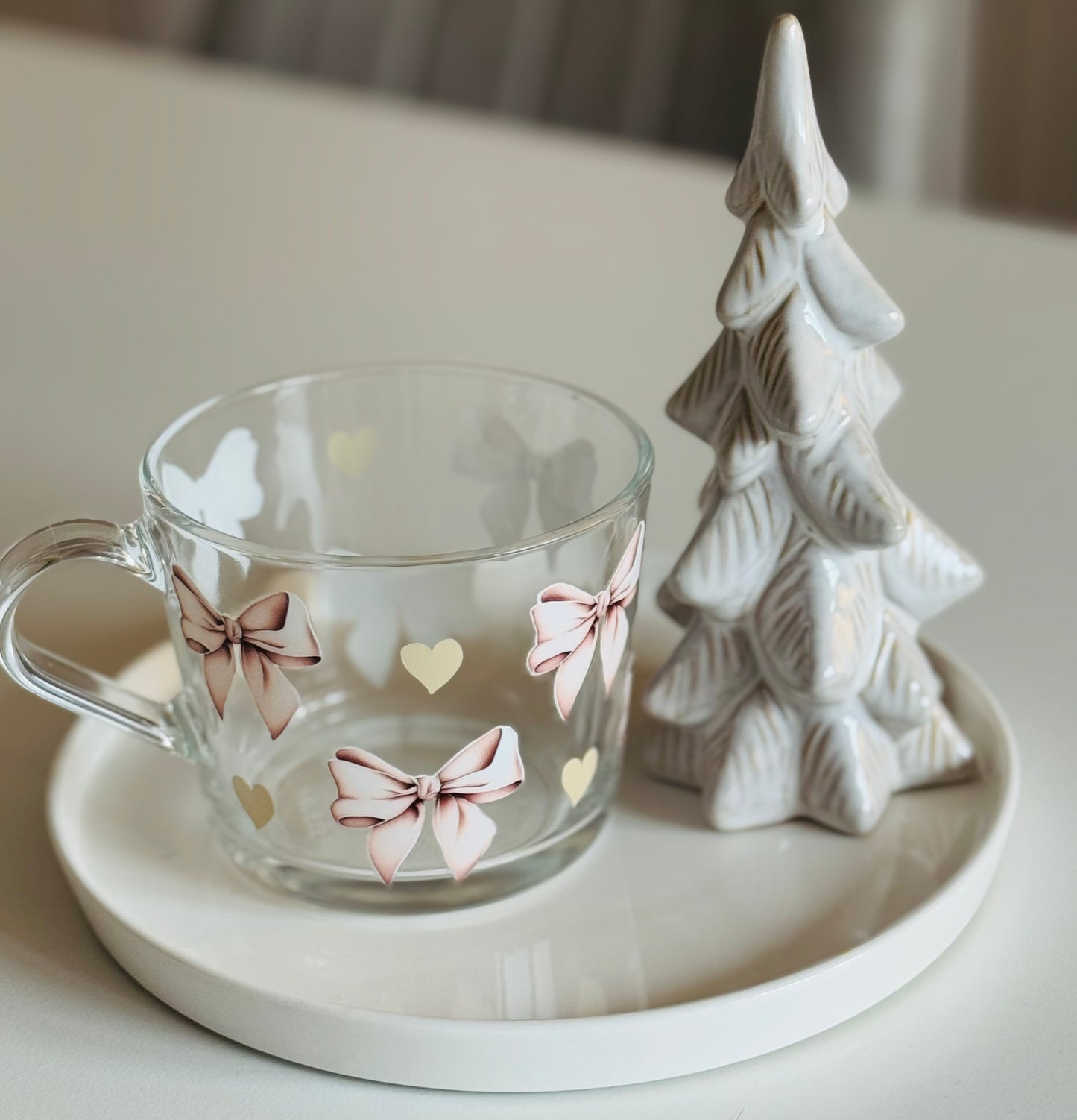 Neutral Bows and Hearts Glass Mug