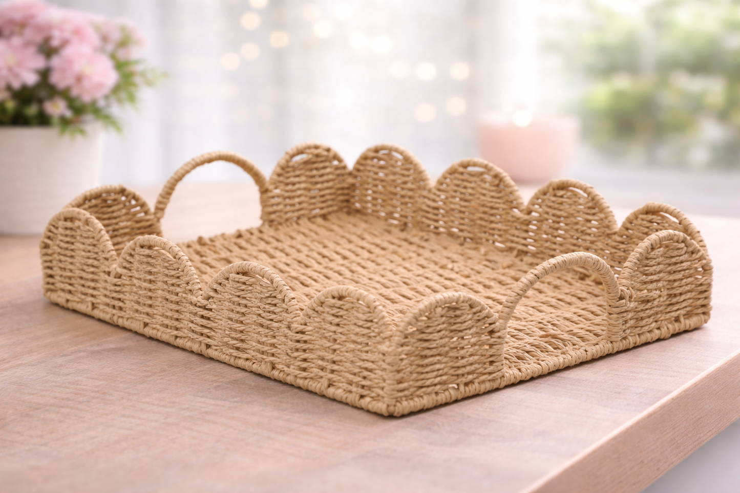 Scalloped edge serving tray 30cm