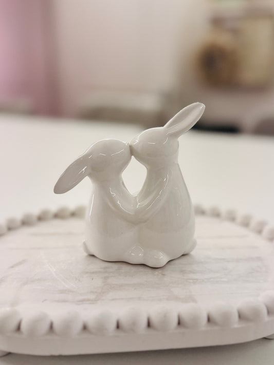 Cute Kissing Bunnies