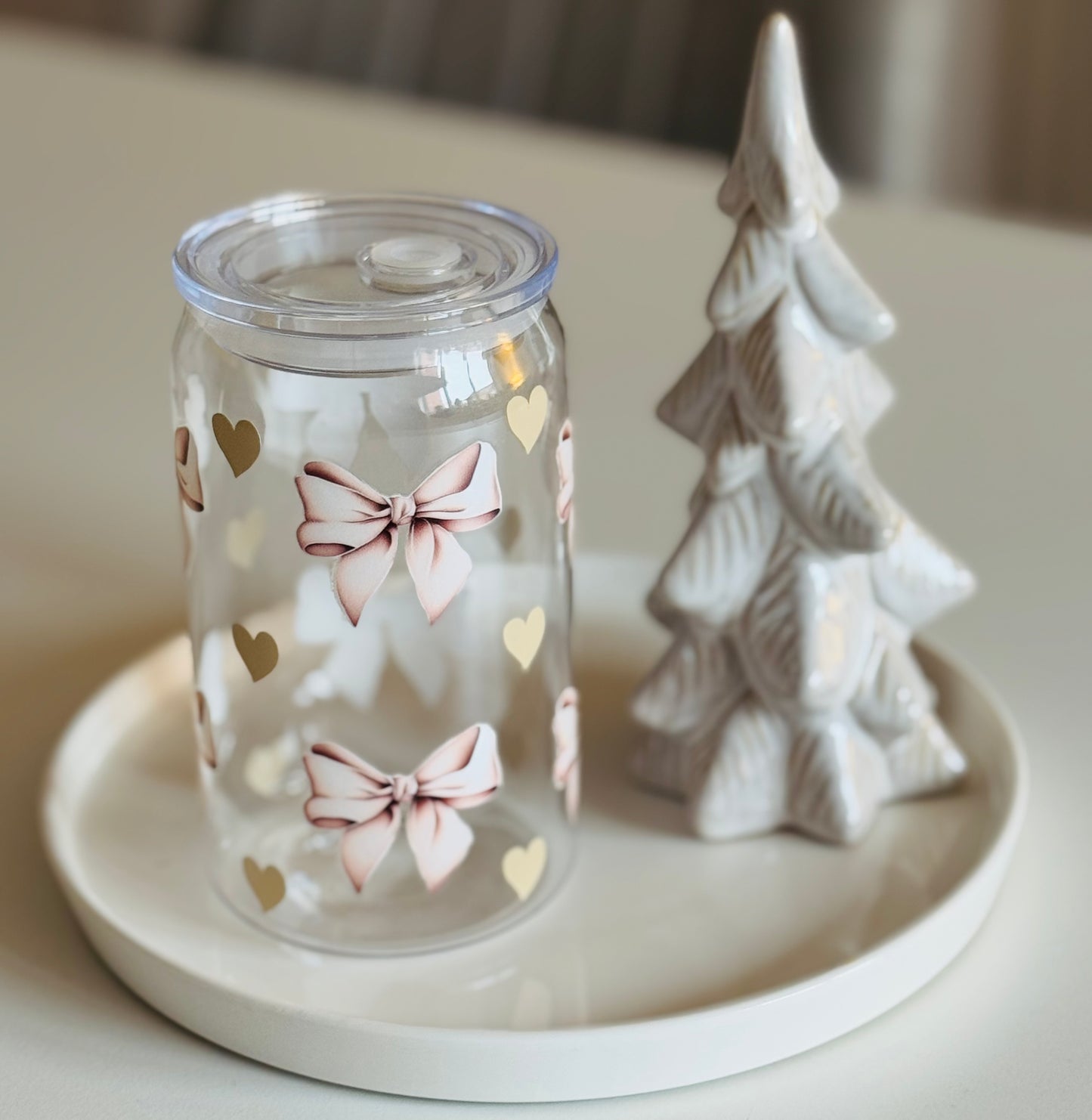 Neutral Bow and Hearts Can